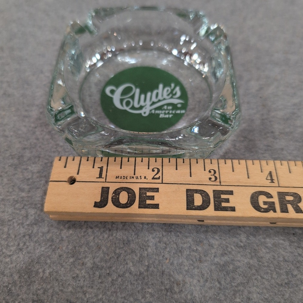 Clydes An American Bar Vintage Clear Glass Square Ashtray Green Logo Canada - Picture 3 of 4
